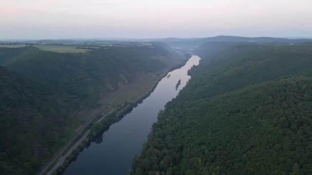 Drone Flight Passing Moselle River German Rhineland Palatinate Area City — Stockvideo