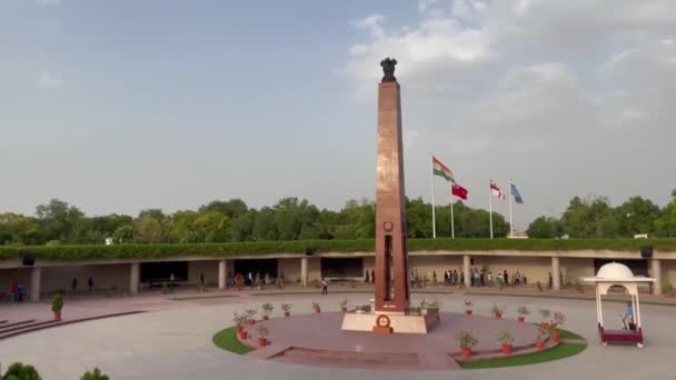 Obelisk Ulusal Savaş Anıtı Parkı Nda Rastriya Samar Smarak Yeni — Stok video
