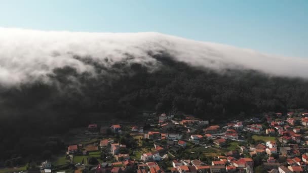 Fairytale Flight Scene Lenticular Cloud Formation Village Monte Santa Tecla — Video Stock