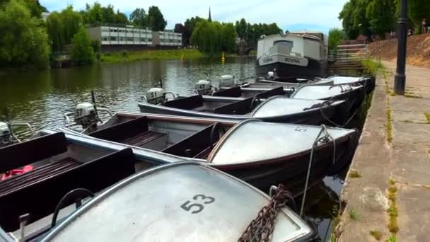 Chester River Boat Hire England — Stockvideo