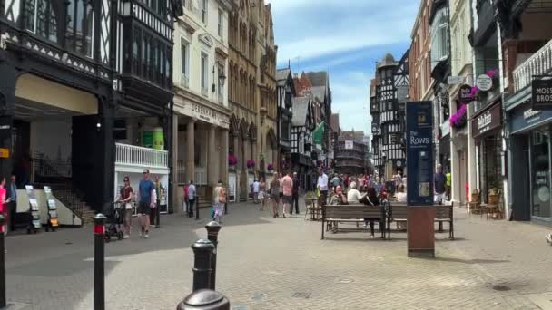 Geschäfte Und Menschen Chester England — Stockvideo