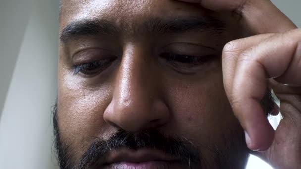 Extreme Close Shot Cropped Eyes Asian Indian Man Concentrating Focused — Stock videók