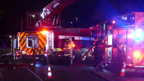 Fire Fighter Truck Siren Lights Flashing Blue Red Night Emergency — Wideo stockowe