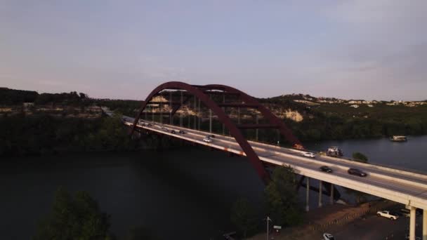 Drone Pennybacker Bridge Austin Texas Sunset — ストック動画