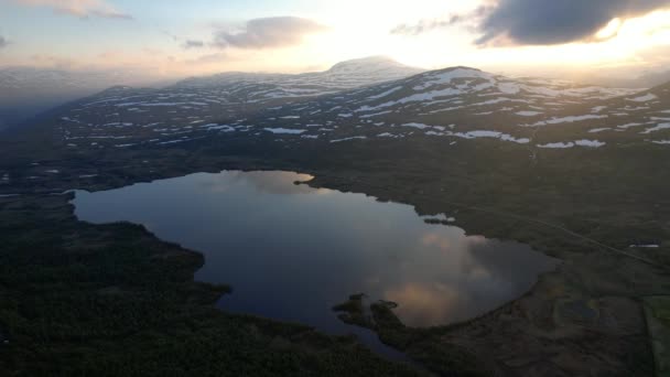 Aerial Sunset View Calm Mirror Lake Hardangervidda National Park Slow — Stockvideo