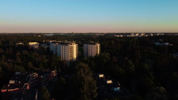Aerial Parallax Apartment Buildings Forest Helsinki — Stockvideo
