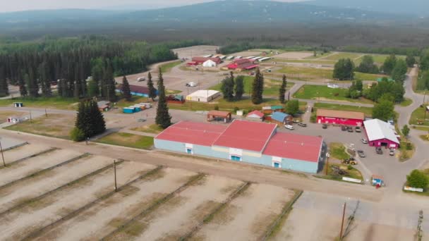 Drone Video Tanana Valley State Fairgrounds Fairbanks Alaska Sunny Summer — Stockvideo