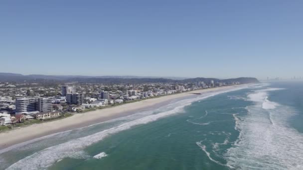 Aerial View Palm Beach Turquoise Ocean Gold Coast Qld Australia — Vídeo de Stock