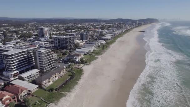 Palm Beach Resort Hotels Buildings Gold Coast Qld Αυστραλία Αεροπλάνο — Αρχείο Βίντεο