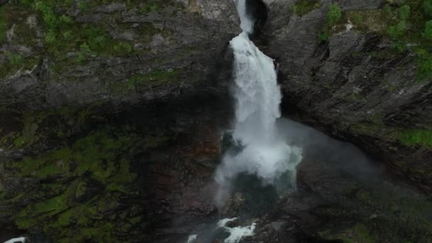 Manafossen Waterfall Norway Norwegen Wasserfall — Vídeo de Stock