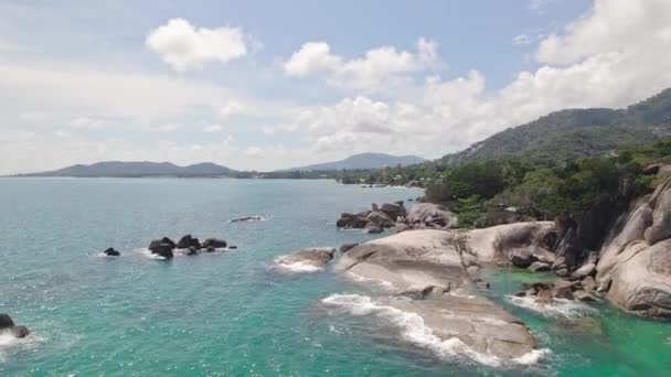 Beautiful Coast Impressive Rock Features Hin Hin Yai Beach Koh — Stockvideo