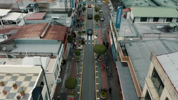 Voitures Conduisant Dans Les Rues Ville Baos Agua Santa Équateur — Video
