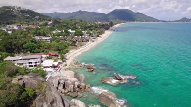 Beautiful Drone Footage Beach Unique Rock Features Hin Hin Yai — Stok Video