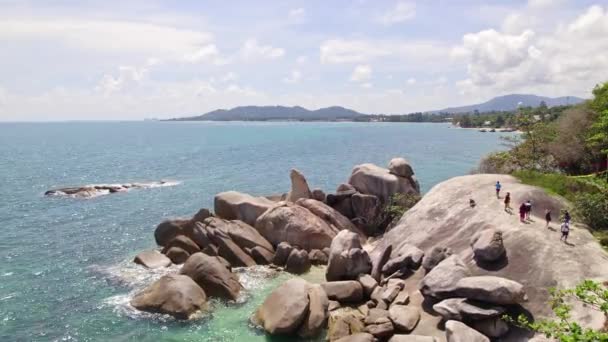 Beautiful Drone Footage Beach Unique Rock Features Hin Hin Yai — Stockvideo