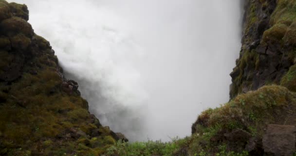 Gulfoss Waterfalls Iceland Gimbal Video Showing Flowing Water Extreme Close — Stok video