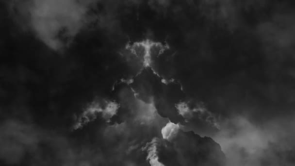 Grossas Nuvens Cumulonimbus Céu Escuro — Vídeo de Stock