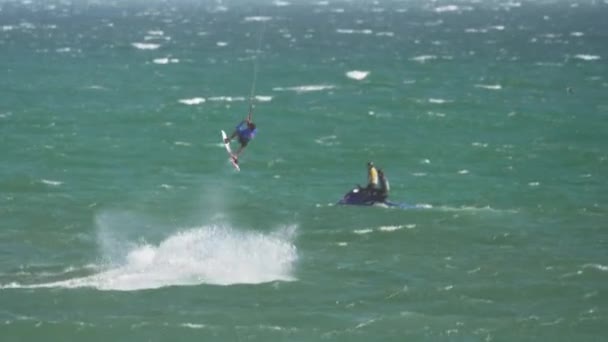 Dutch Kiteboarder Kevin Langeree Competing Red Bull King Air Event — Stock Video