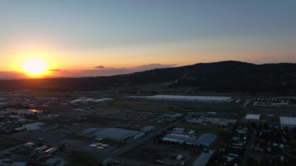 Aerial Sun Setting Spokane Washington — Wideo stockowe