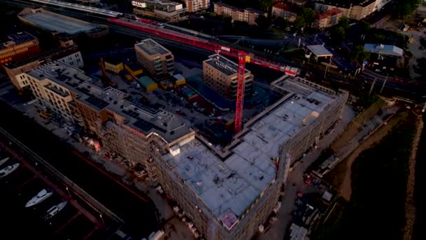 Large Red Crane Kade Zuid Real Estate Project Luxury Apartments — Stockvideo