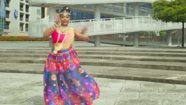 Young Woman Traditional Indian Wear Dancing Caribbean City Port Spain — Wideo stockowe