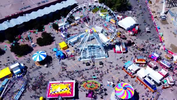 Aerial Hold Top View Worlds Largest Portable Ferris Wheel 150 — ストック動画