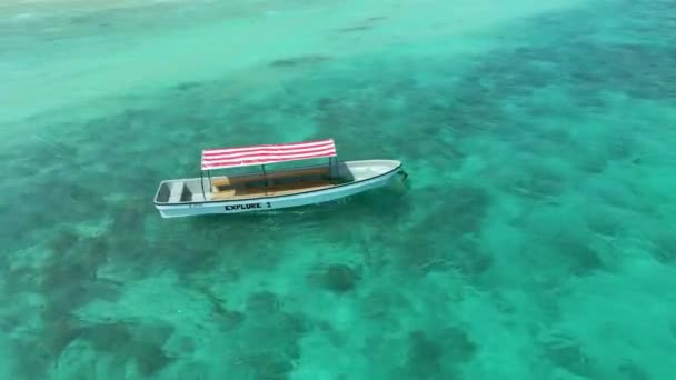 Nungwi Beach Zanzibar Tanzania June 2022 Boats Indian Ocean Sunny — kuvapankkivideo