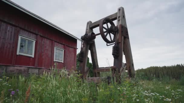 Very Old Log Splitter Rural Environment Wide Shot — ストック動画