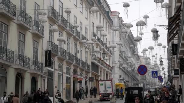 Famous Centric Shopping Street Rua Garrett Lisbon Portugal Buildings Large — Vídeo de Stock