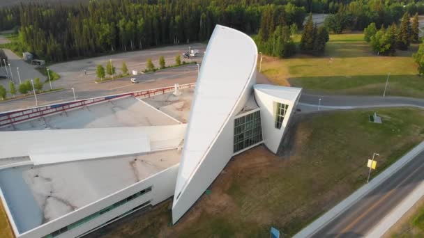 Drone Video Museum North Building Campus University Alaska Fairbanks — 图库视频影像