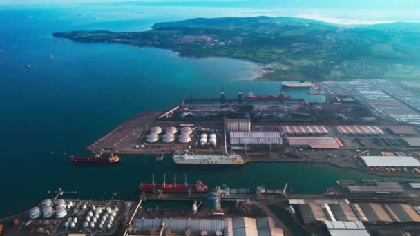 Aerial View Barge Cargo Vessels Dock Industrial Port Koper Slovenia — ストック動画