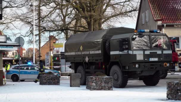 Police Car Bomb Disposal Squad Truck Park Street Securing Area — стокове відео