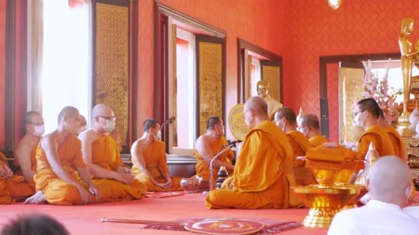 Ordination Ceremony Buddhist Thai Monk Ritual Change Man Monk Ordination — Stock Video