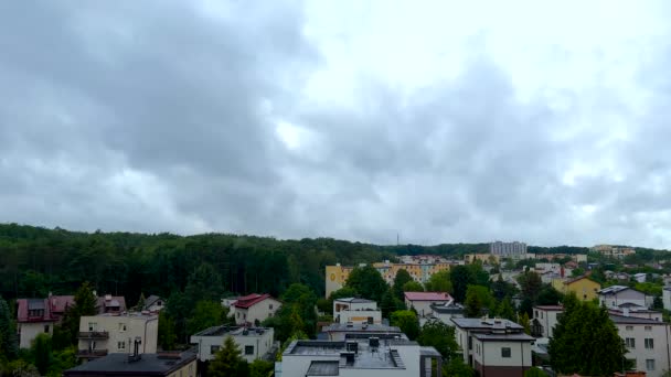 Time Lapse Shot Grey Clouds Flying Rural Town Colorful Houses — Stockvideo