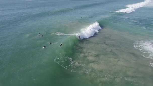 Surfers Crashing Foamy Waves Palm Beach Gold Coast Queensland Australia — Stockvideo