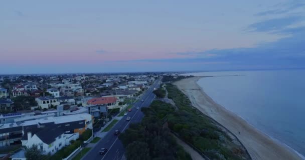 Cinematic Footage City Multiple Cars Driving Road Recorded Drone Sea — Wideo stockowe