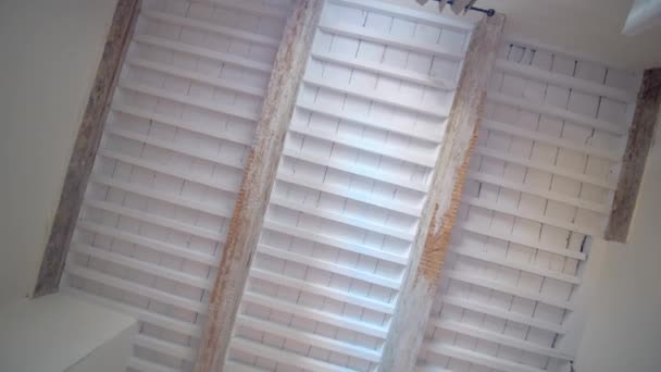 Wood Beam Supported Ceiling Rustic Villa Southern France Looking Rotating — ストック動画