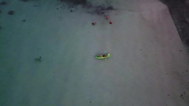 Kayaking Ocean Thailand — Stockvideo