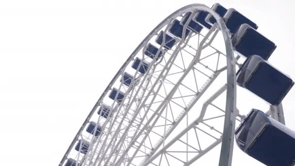 Chicago Usa Navy Pier Centennial Ferris Wheel Low Angle View — Stock Video