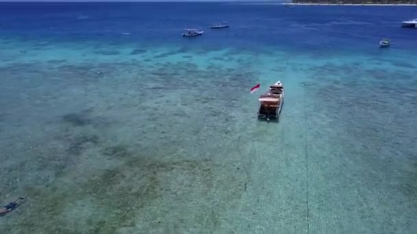 Boat Water Front Small Island Amazing Aerial View Panorama Curved — Stock videók