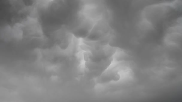 Soft Dusky Clouds Overcast Sky Close — стокове відео