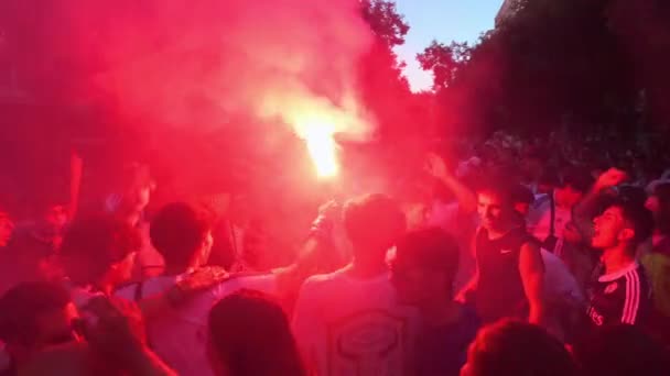 Passionate Real Madrid Fans Light Red Flares Gather Santiago Bernabeu — Vídeo de Stock