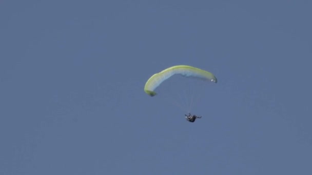 Paraglider Opening Reserve Parachute Malfunction Paragliding Wing Extreme Skydiving — Vídeo de Stock