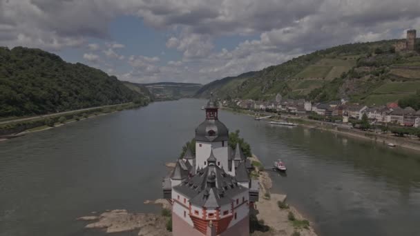 Reverse Reveal Famous Pfalzgrafenstein Castle Island Rhine River Valley Picturesque — Video Stock