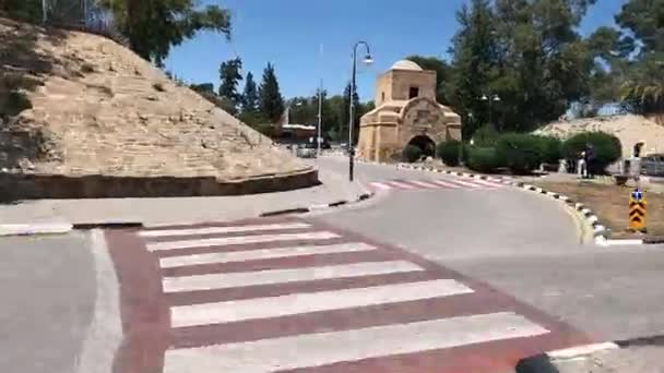 Pov Walking Old City Nicosia Slow Motion Rotates Right — Stok Video