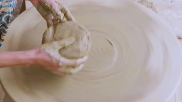 Foundation Laying Clay Potters Wheel Learning Hobby — Stockvideo