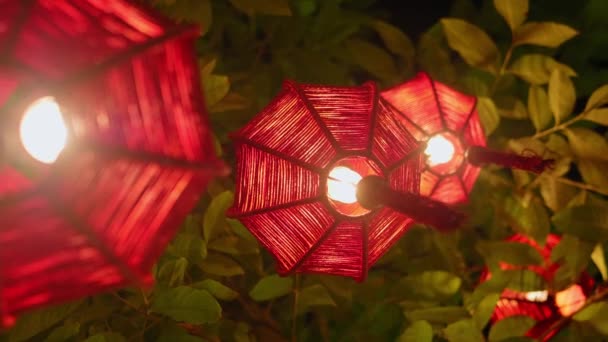 Cinematic Video Many Beautiful Red Bamboo Lamps Hoi City Vietnam — Vídeos de Stock