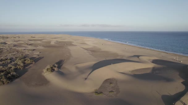 Вид Воздуха Дюны Маспаломас Место Идеального Отдыха Песчаном Пляже — стоковое видео