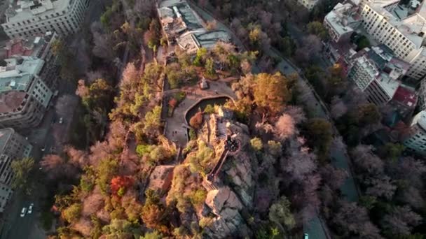 Aerial Rising Top Santa Lucia Hill Covered Autumnal Trees Pedro — Stockvideo