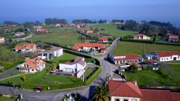 Side Drone Shoot Coast Rodiles Selorio Asturias Spain See Secluded — Wideo stockowe