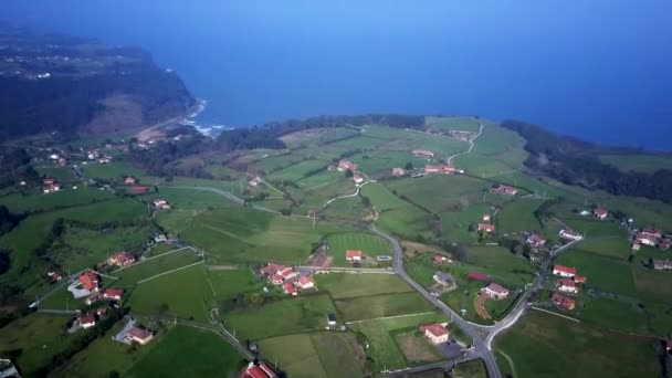 Drone Shoot Pulling Coast Rodiles Selorio Asturias Spain See Secluded — 비디오